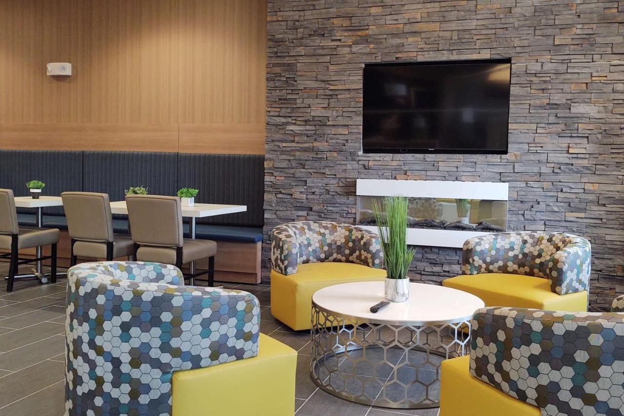Microtel Inn & Suites By Wyndham Liberty Ne Kansas City Area Eksteriør billede