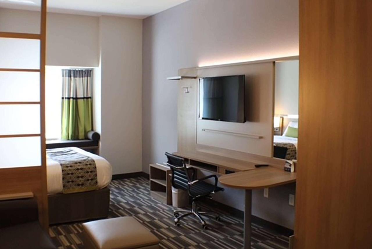 Microtel Inn & Suites By Wyndham Liberty Ne Kansas City Area Eksteriør billede