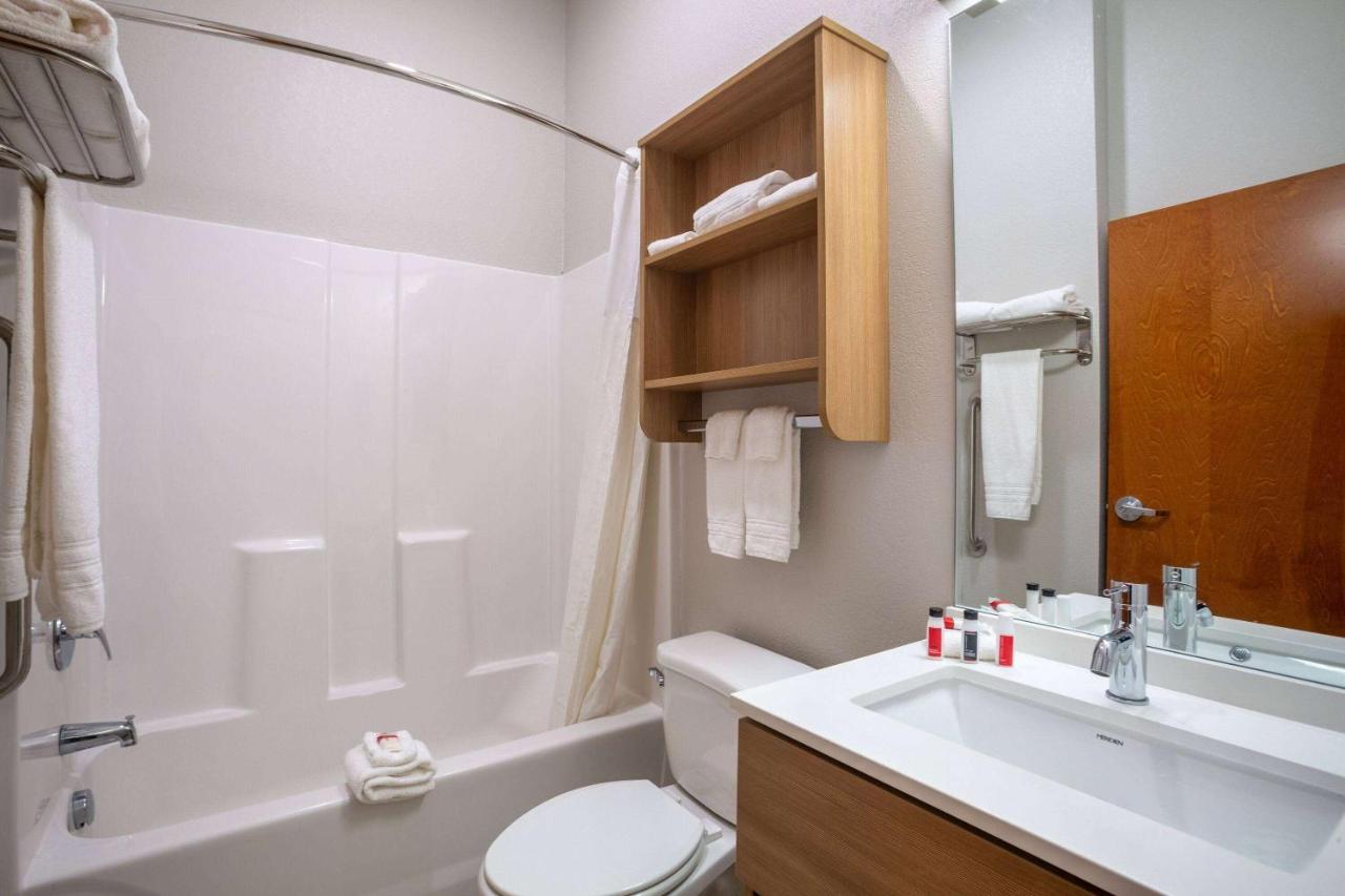 Microtel Inn & Suites By Wyndham Liberty Ne Kansas City Area Eksteriør billede